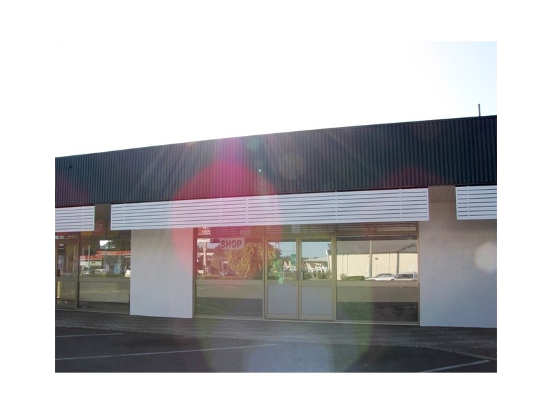 2/54 Walker Street, Walkervale QLD 4670