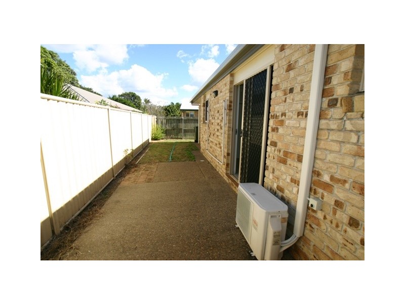 6/47b Thabeban Street, Avenell Heights QLD 4670