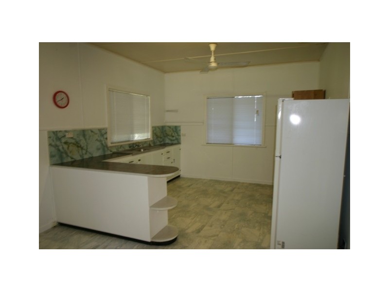 24 Adams Street, Bundaberg West QLD 4670