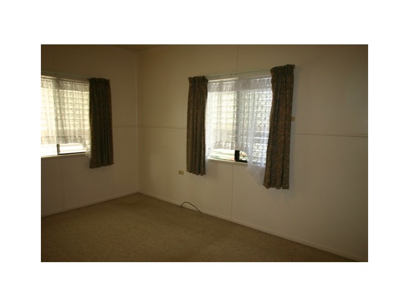 24 Adams Street, Bundaberg West QLD 4670