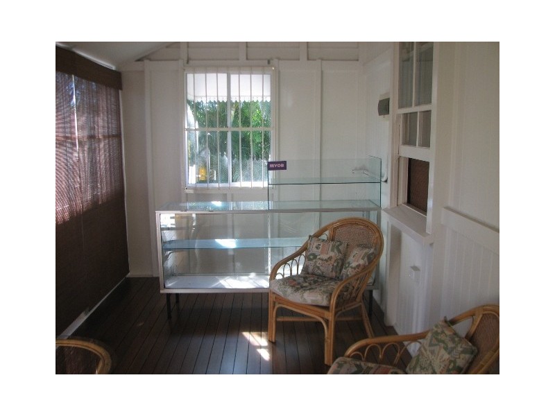 6 Avoca Street, Bundaberg West QLD 4670