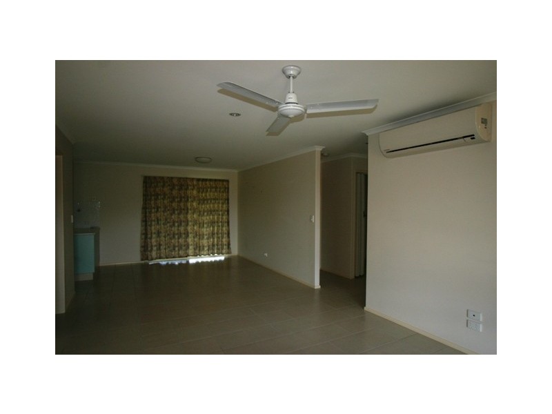 58 The Strand West, Thabeban QLD 4670