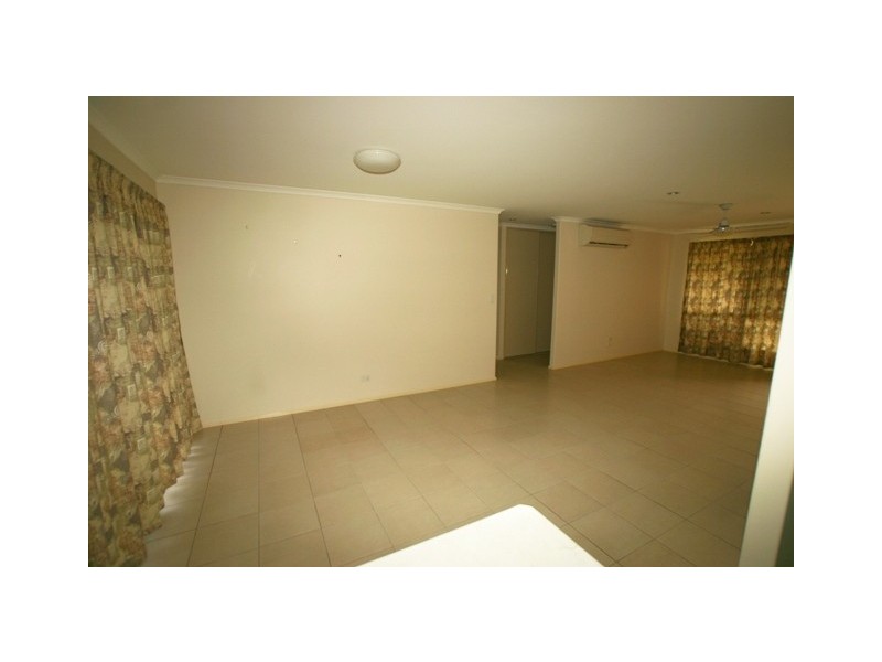 58 The Strand West, Thabeban QLD 4670