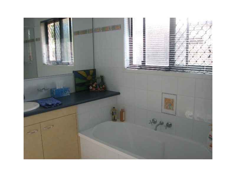 43 Maike Street, Kalkie QLD 4670