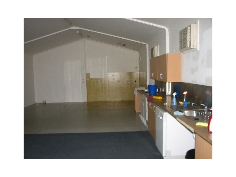 7 Semut Court, Moore Park Beach QLD 4670