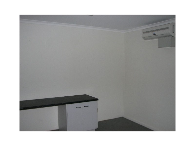 8 Maddison Court, Svensson Heights QLD 4670