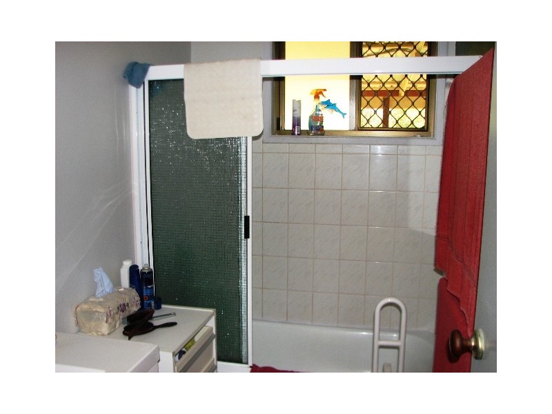 17 Gunsynd Grove, Branyan QLD 4670