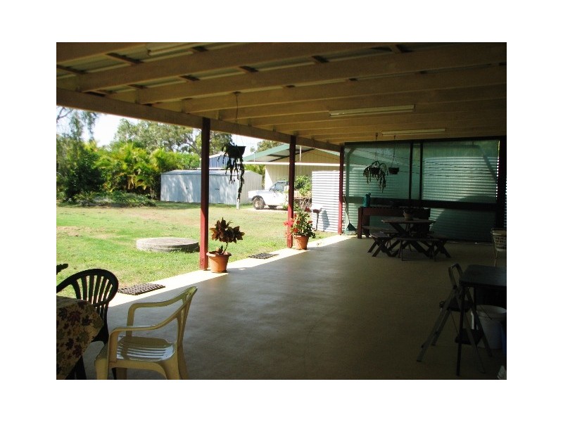 17 Gunsynd Grove, Branyan QLD 4670