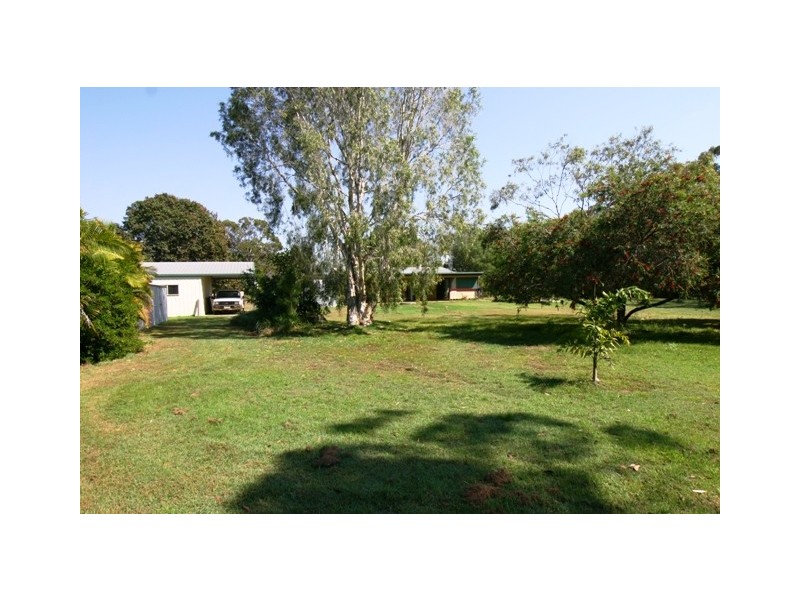 17 Gunsynd Grove, Branyan QLD 4670