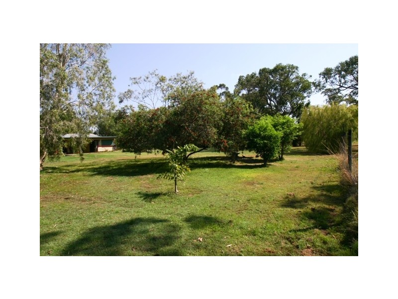 17 Gunsynd Grove, Branyan QLD 4670