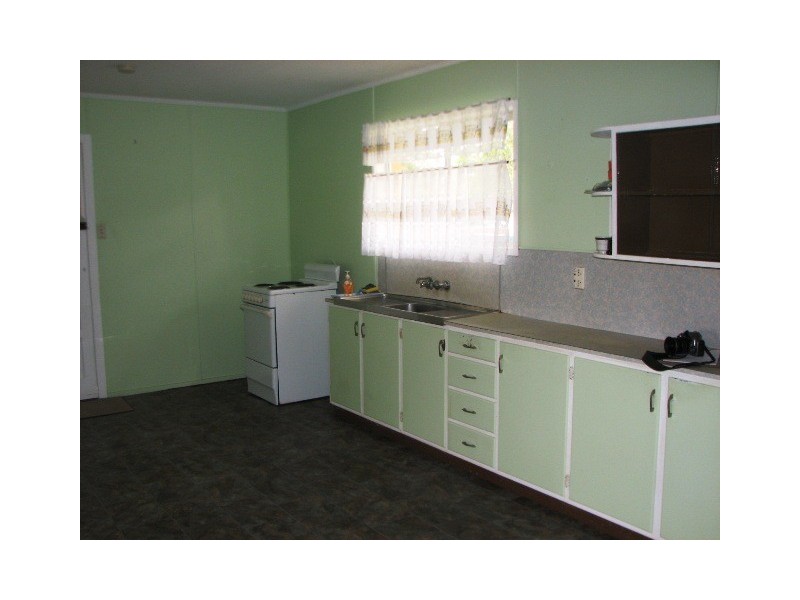 24 Fagg Street, Bundaberg North QLD 4670