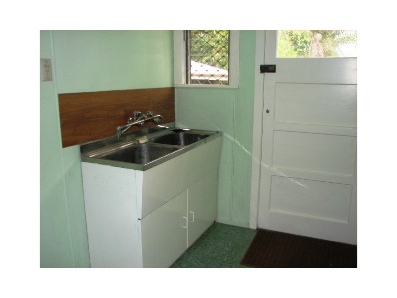 24 Fagg Street, Bundaberg North QLD 4670