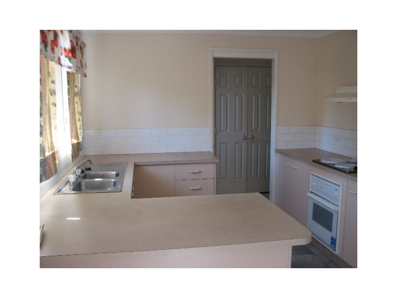 2/24 Kendalls Road, Avoca QLD 4670