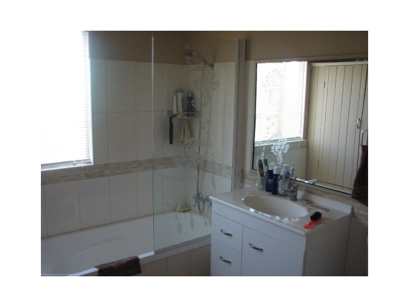 34 Gavin Street, Bundaberg North QLD 4670