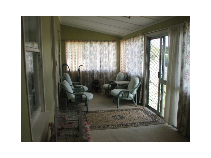 26 Walker Street, Walkervale QLD 4670