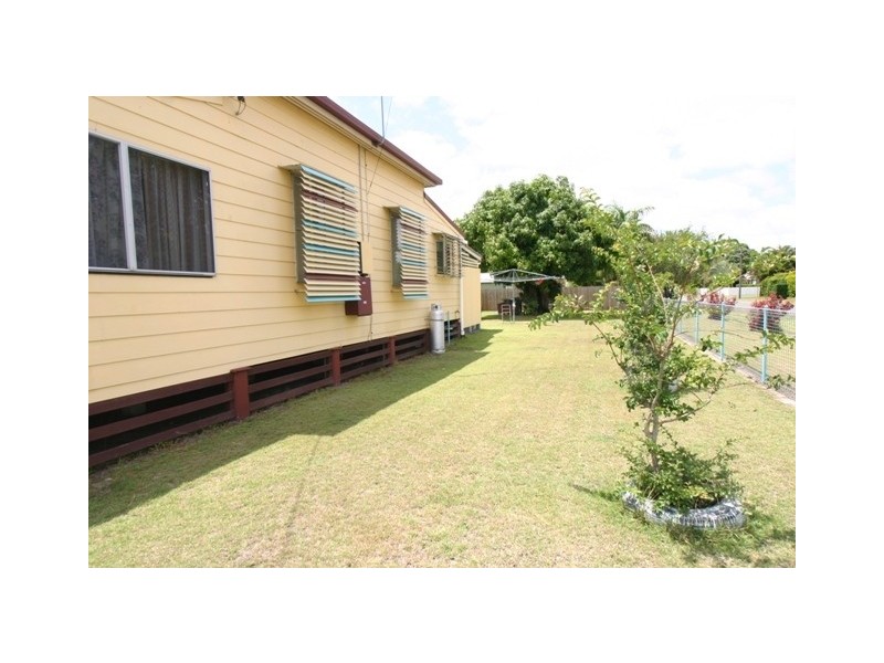 26 Walker Street, Walkervale QLD 4670