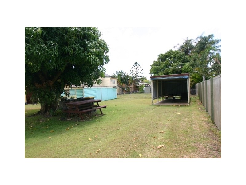 26 Walker Street, Walkervale QLD 4670