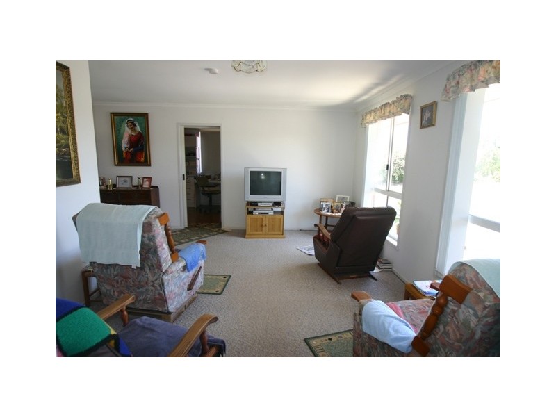 10 Peggs Road, Oakwood QLD 4670