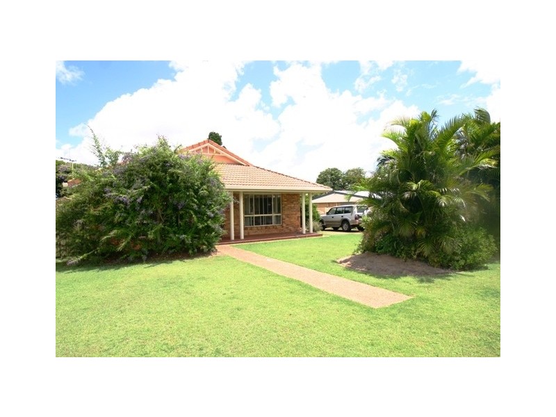 7 Laurel Street, Gooburrum QLD 4670