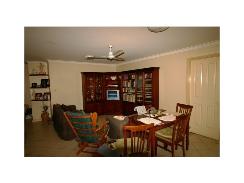 7 Laurel Street, Gooburrum QLD 4670