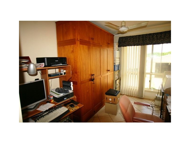 7 Laurel Street, Gooburrum QLD 4670