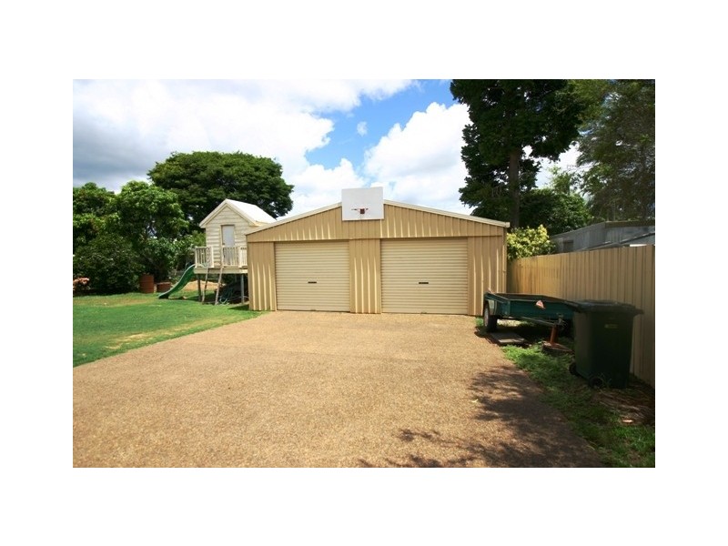 7 Laurel Street, Gooburrum QLD 4670