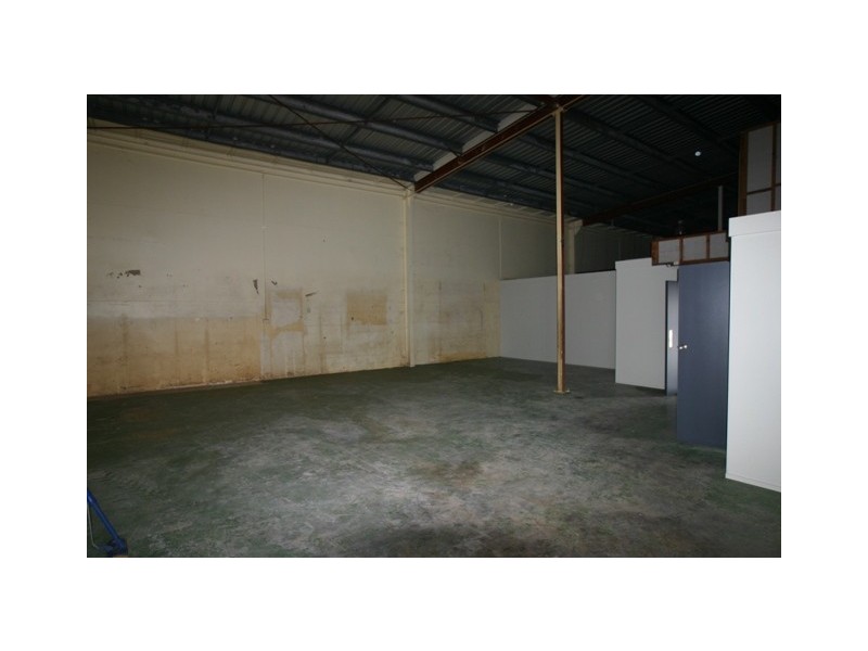 8 Electra Street, Bundaberg West QLD 4670