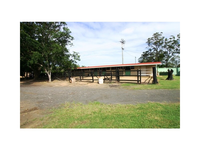 65 Wyllie Street, Thabeban QLD 4670