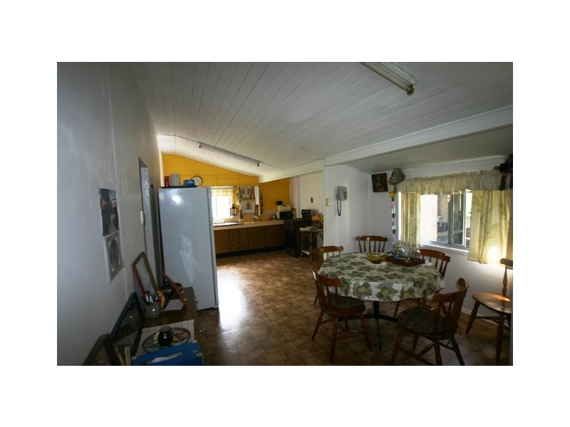 65 Wyllie Street, Thabeban QLD 4670