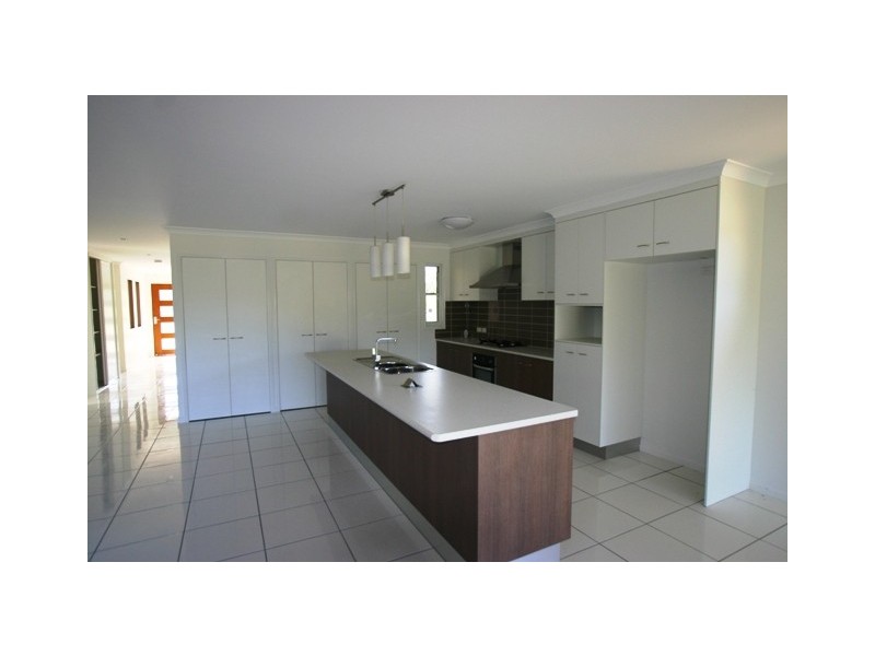 7 Stringybark Court, Apple Tree Creek QLD 4660