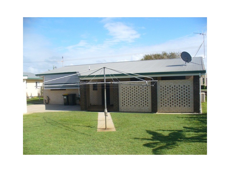 60 Vasey Street, Avenell Heights QLD 4670