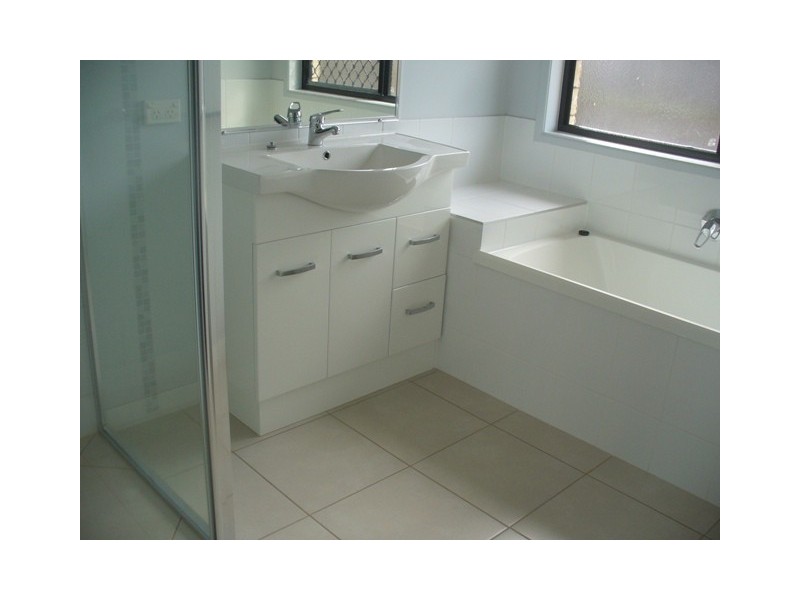 Coral Cove QLD 4670