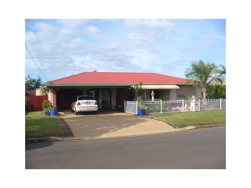 4 Deegan Court, Avenell Heights QLD 4670