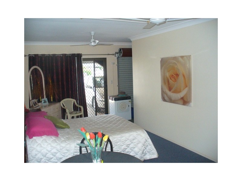 4 Deegan Court, Avenell Heights QLD 4670