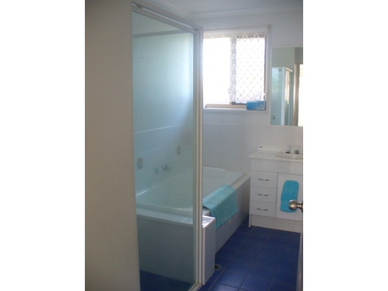 12a Wynter Street, Walkervale QLD 4670