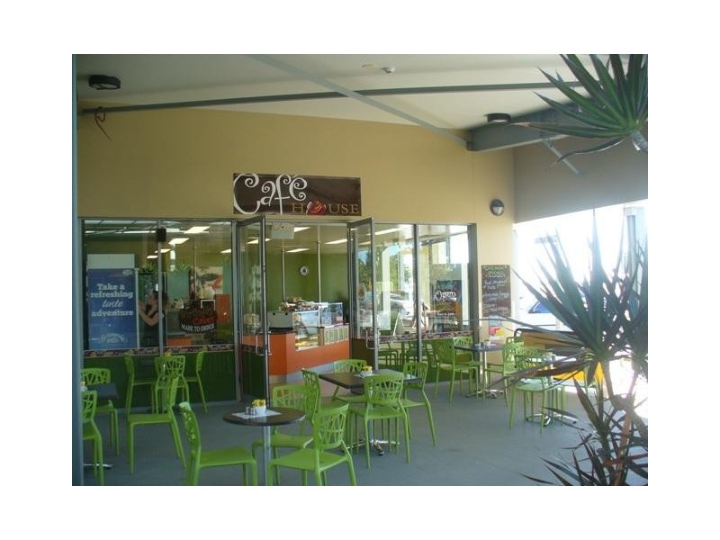 5a/29 Queen Street, Bundaberg North QLD 4670