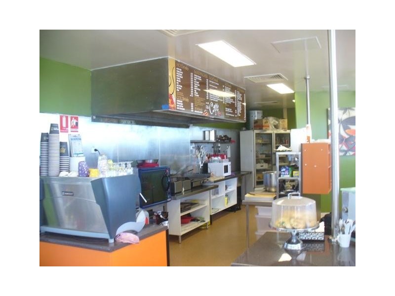 5a/29 Queen Street, Bundaberg North QLD 4670