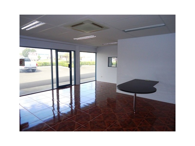 1/2 Activity Street, Svensson Heights QLD 4670