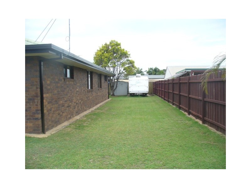 6 Cole Street, Avenell Heights QLD 4670