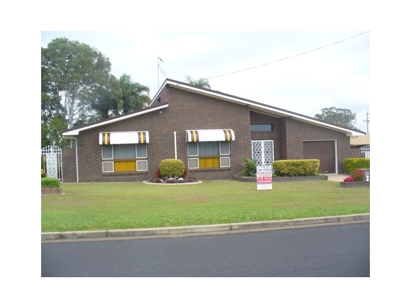 2 Redshaw Street, Bundaberg East QLD 4670