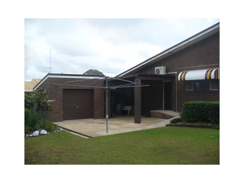2 Redshaw Street, Bundaberg East QLD 4670