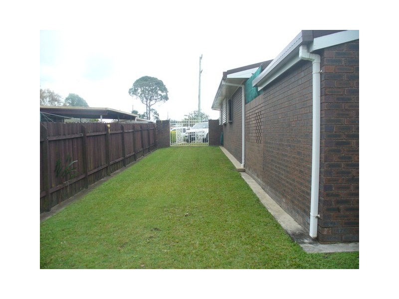 2 Redshaw Street, Bundaberg East QLD 4670