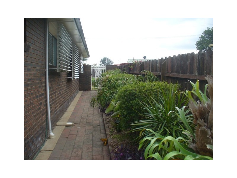 2 Redshaw Street, Bundaberg East QLD 4670