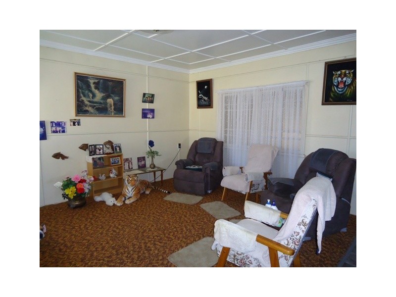 11 Theodore Street, Svensson Heights QLD 4670