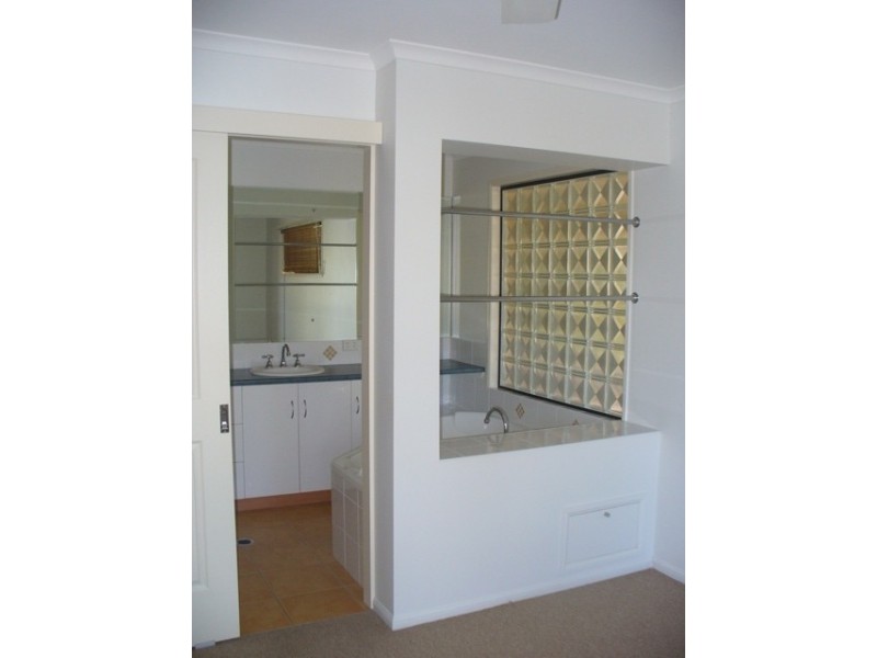 57 Currawong Road, Gooburrum QLD 4670