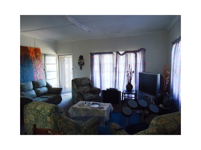 128 Walker Street, Norville QLD 4670