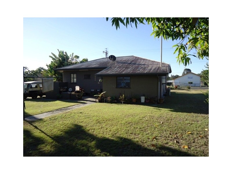128 Walker Street, Norville QLD 4670