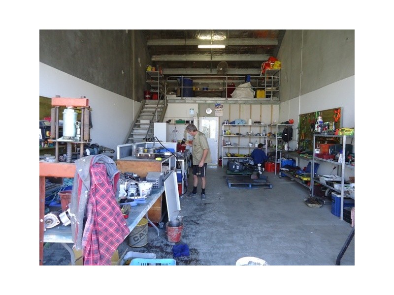 17 Marina Drive, Burnett Heads QLD 4670