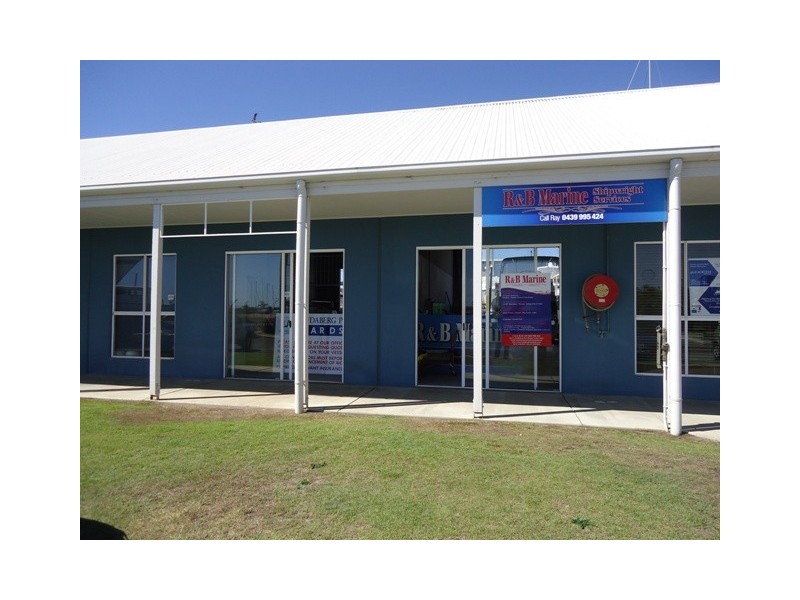 17 Marina Drive, Burnett Heads QLD 4670