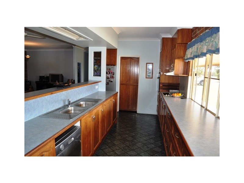 34 Booloongie Road, Gooburrum QLD 4670